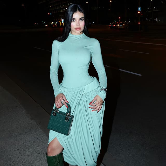 Women's fashion patchwork solid color long sleeve slim fit pleated slit sexy dress