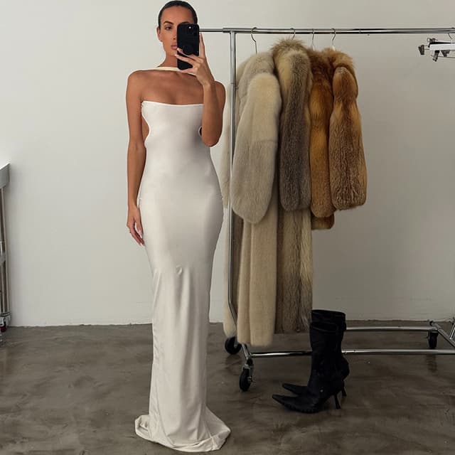 New versatile solid color pullover halter neck backless sexy strapless slim long dress